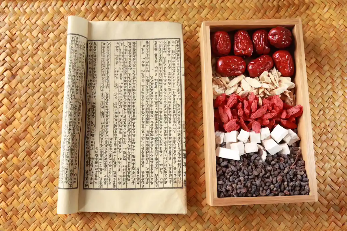 Low-Side-Effect Hanbang (Korean Herbal Remedies) from Your Local Pharmacy in Korea